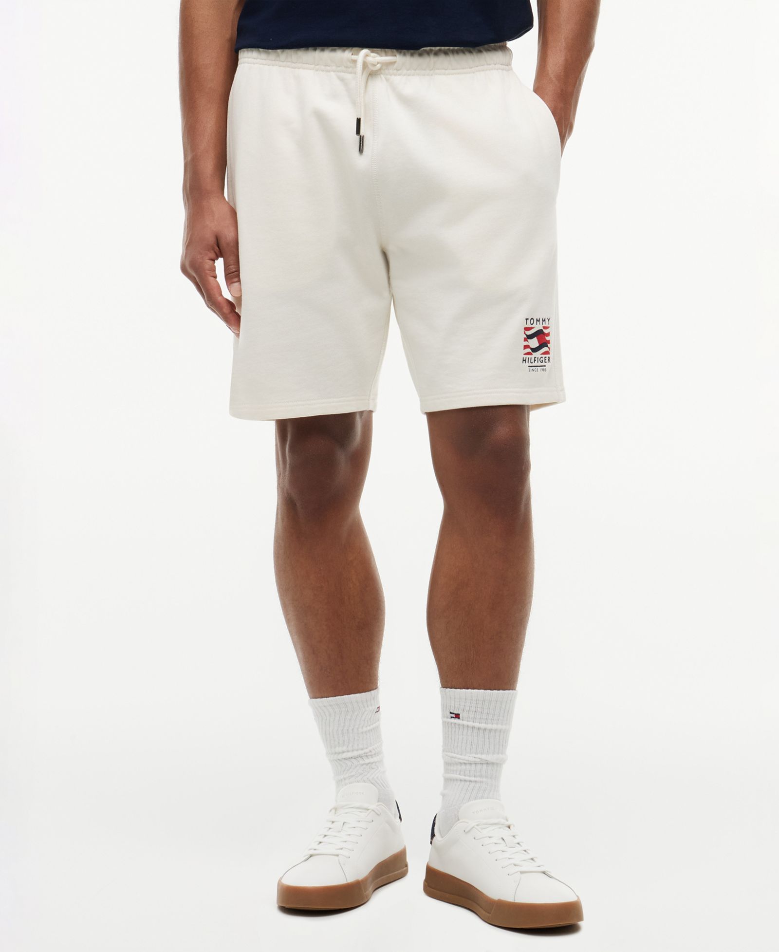 Tommy Hilfiger Men's Red,White, and Blue 10" Box Flag Drawstring Shorts