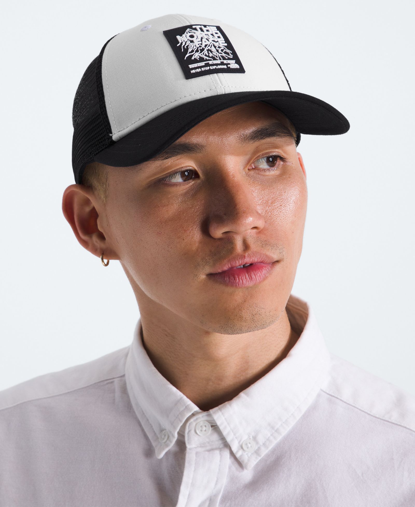 Кепка The North Face Men's Graphic Mudder Trucker