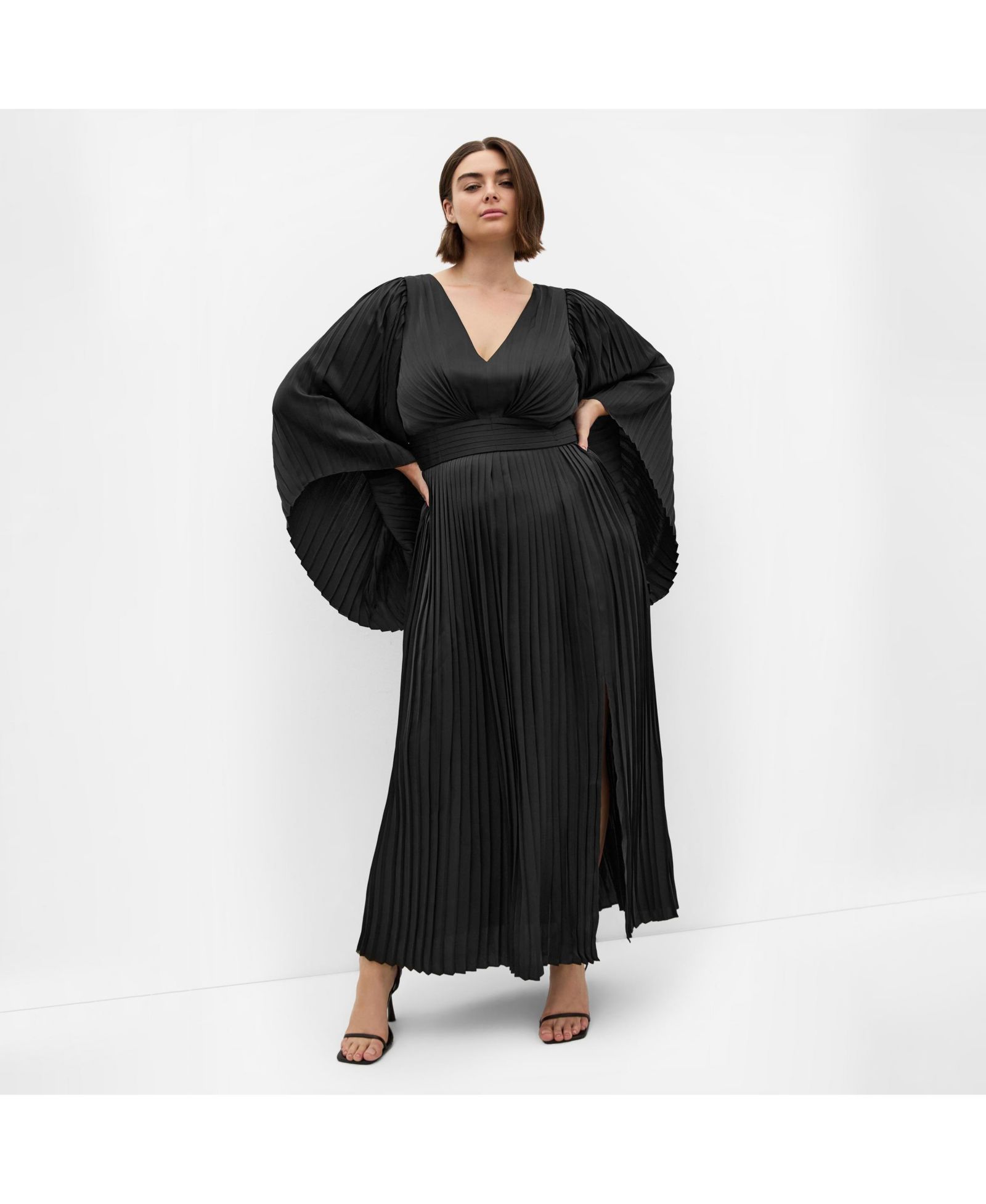 Женское платье макси CITY CHIC Carmina Pleat Plus Size
