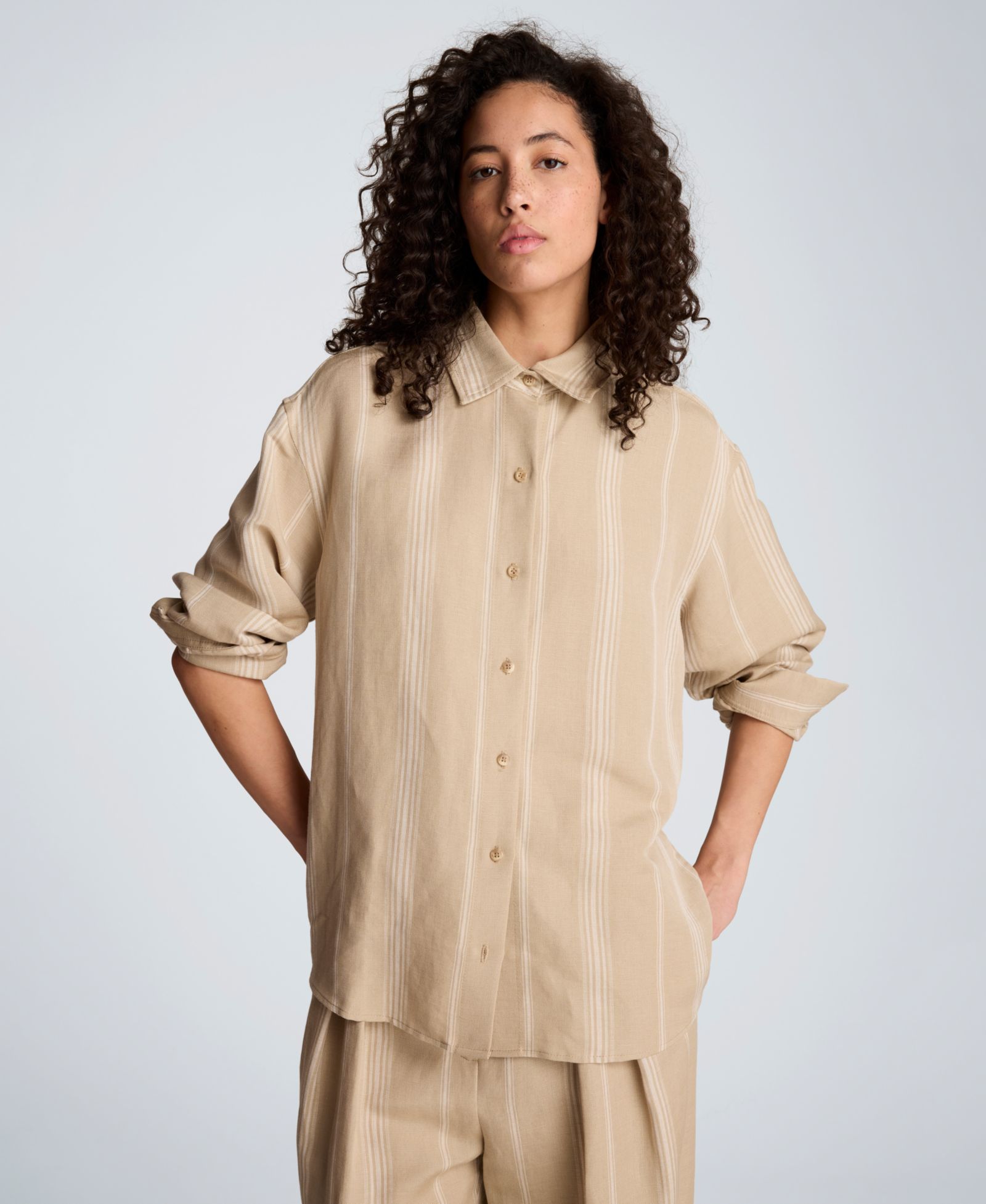 Женская льняная рубашка Kenneth Cole Drop Shoulder Boyfriend