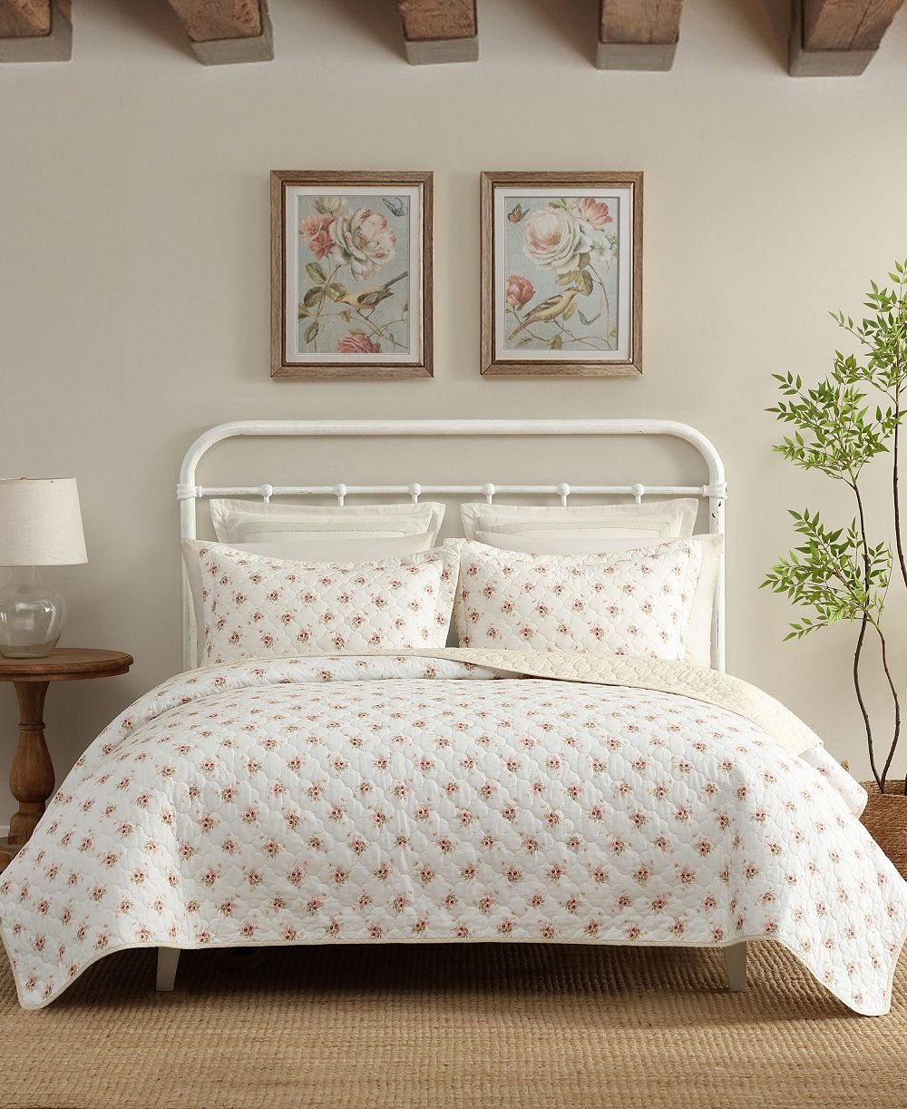 Laura Ashley Dorrie Реверсивный стеганый комплект из 2 предметов, Twin