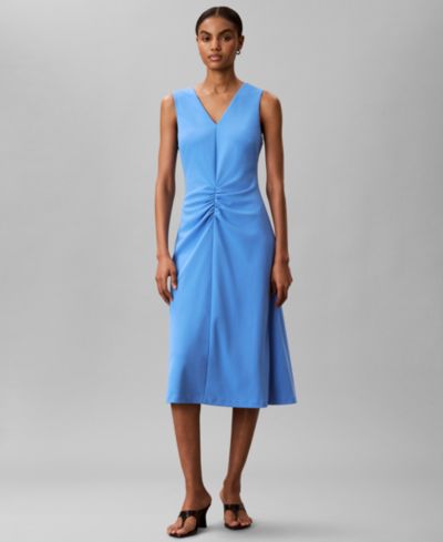 Женское платье Calvin Klein Sleeveless V-Neck Fit & Flare