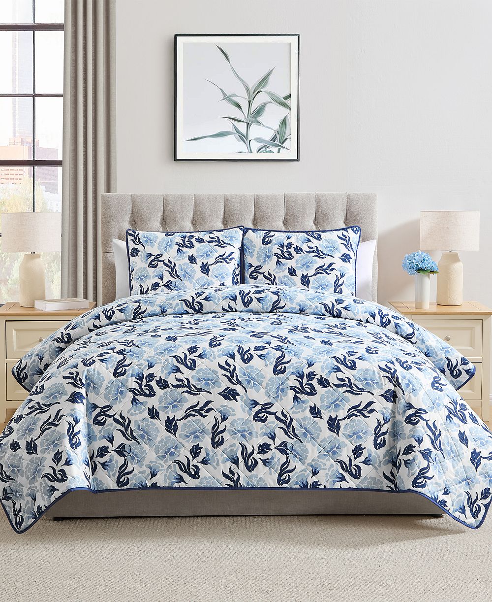 VCNY Home набор постельного белья Whisper Floral 3-Pc. Quilt Set, Full/Queen