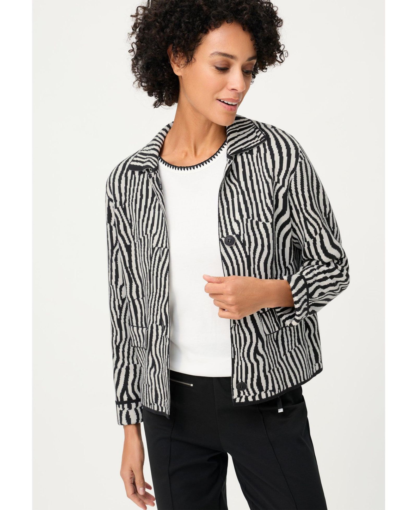 Olsen Women's Modern Zebra Knit Cardigan