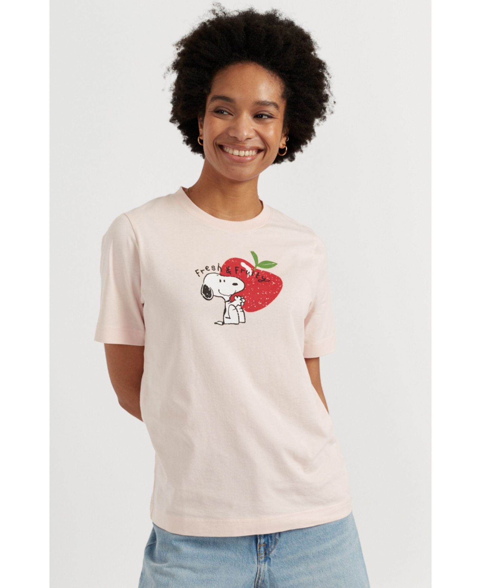 Chinti & Parker Women's Chinti and Parker Cotton Snoopy Apple T-Shirt