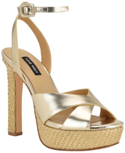 Nine West Женские сандалии-платформы Weston Criss-Cross с высоким каблуком