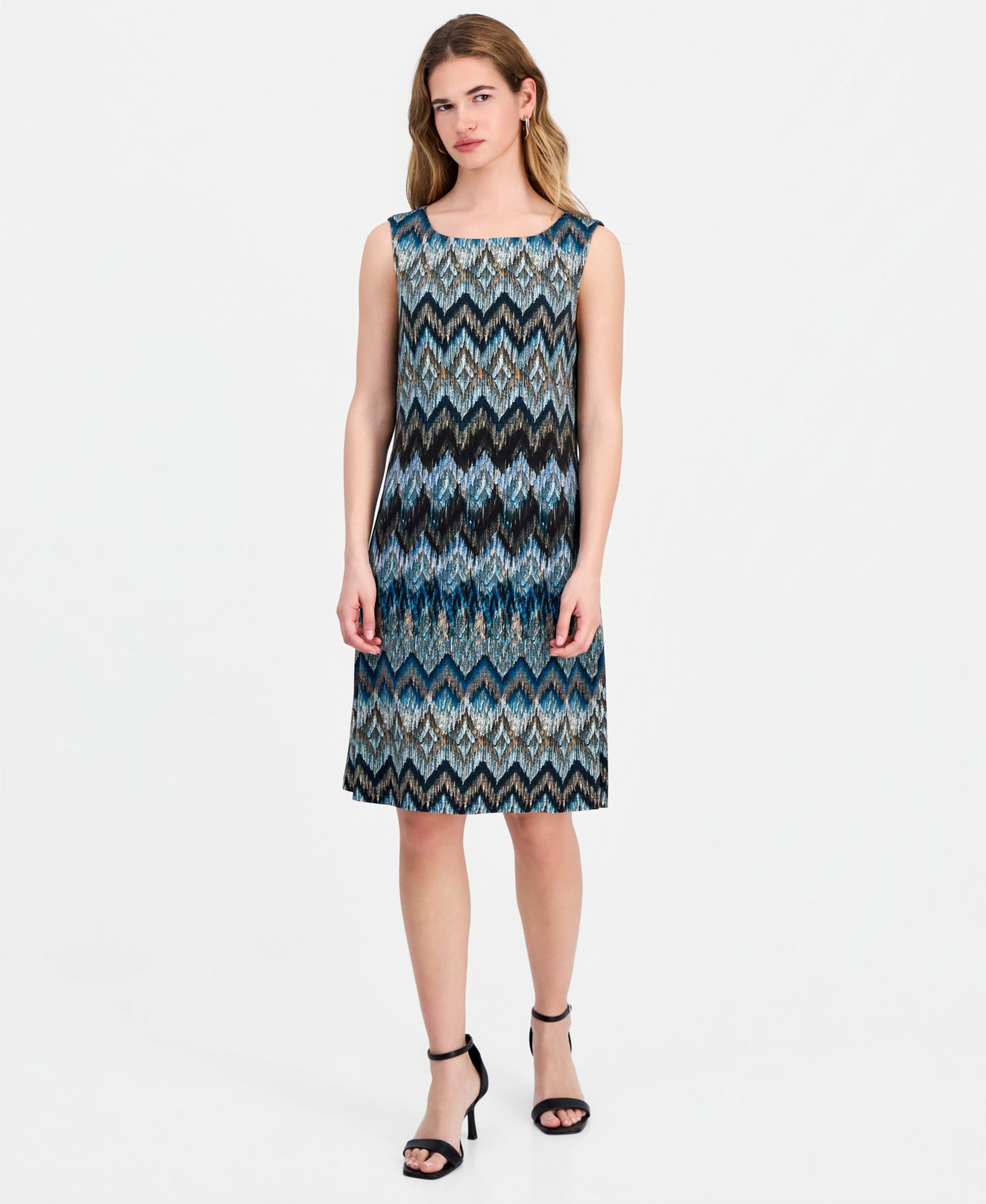 Connected Women's Round-Neck Sleeveless Sheath Dress