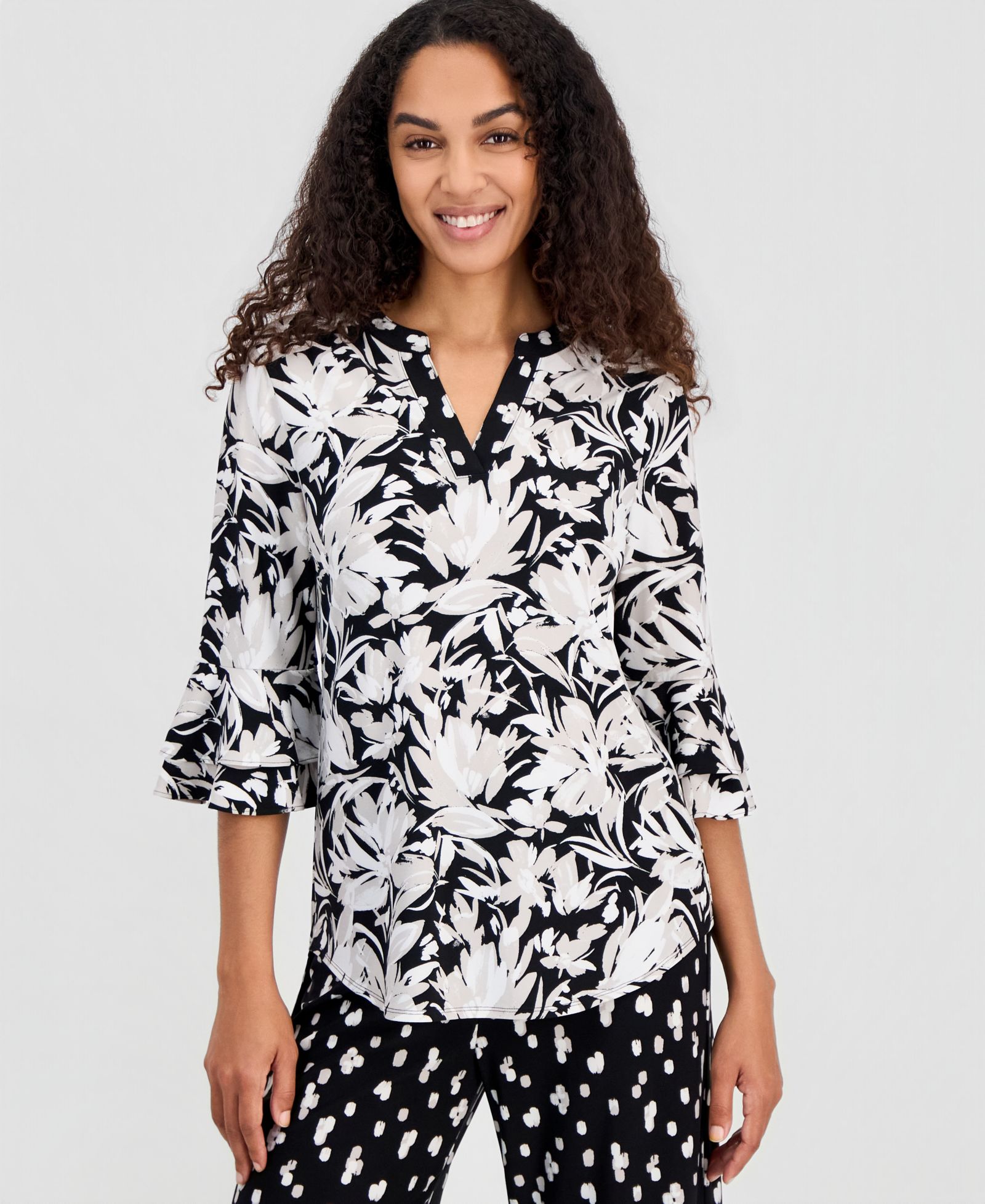Kasper Women's Printed V-Neck Elbow-Sleeve Top, Regular & Petite
