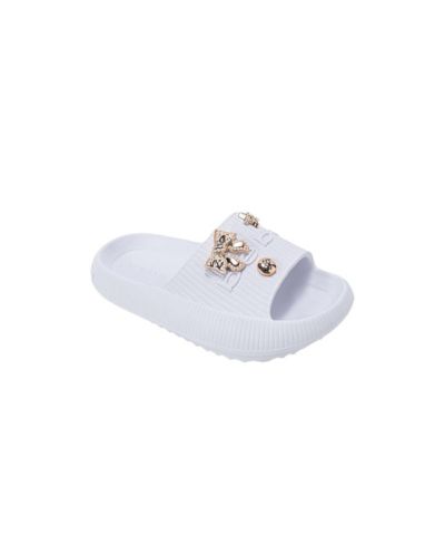 Детские шлепанцы Bebe Girls EVA — легкие и удобные сандалии с металлическими подвесками