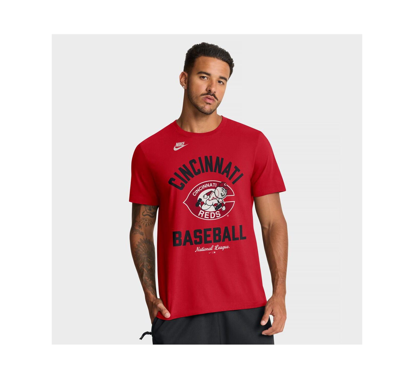 Nike Men's Red Cincinnati Reds Cooperstown Collection T-Shirt