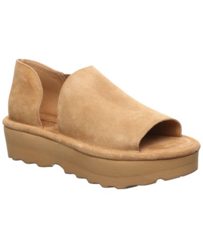 BEARPAW Women's Sail Round Toe Sandals