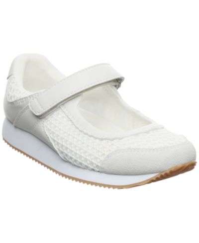 BEARPAW Women's Rowan Closed Toe Sneakers