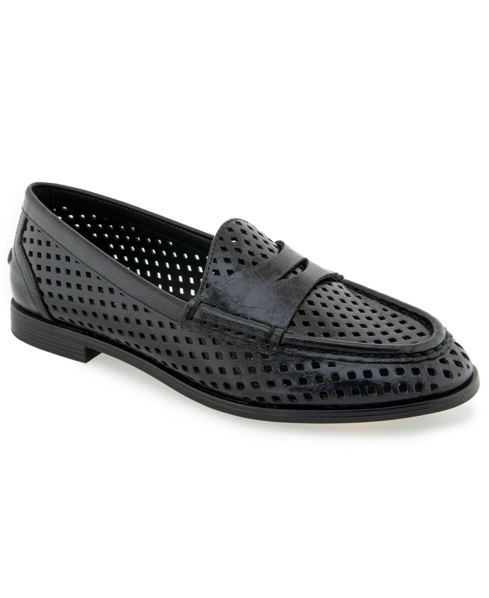 Kenneth Cole Reaction Women's Zoila Perf Penny Loafers