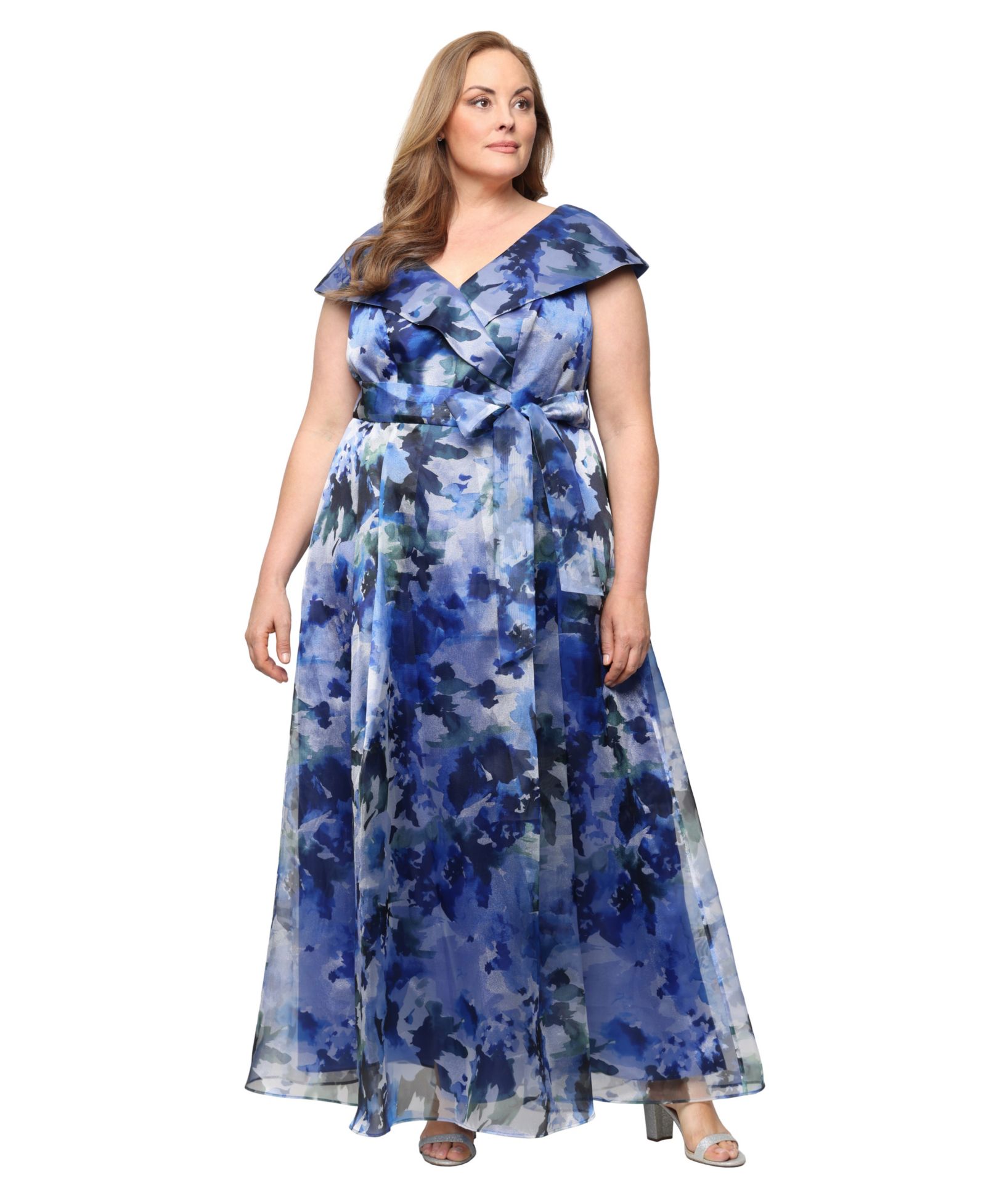 Вечернее платье Alex Evenings Plus Size Short-Sleeve V-Neck Ball Gown