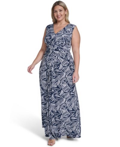 Jessica Howard Plus Size вечернее платье макси без рукавов с V-образным вырезом