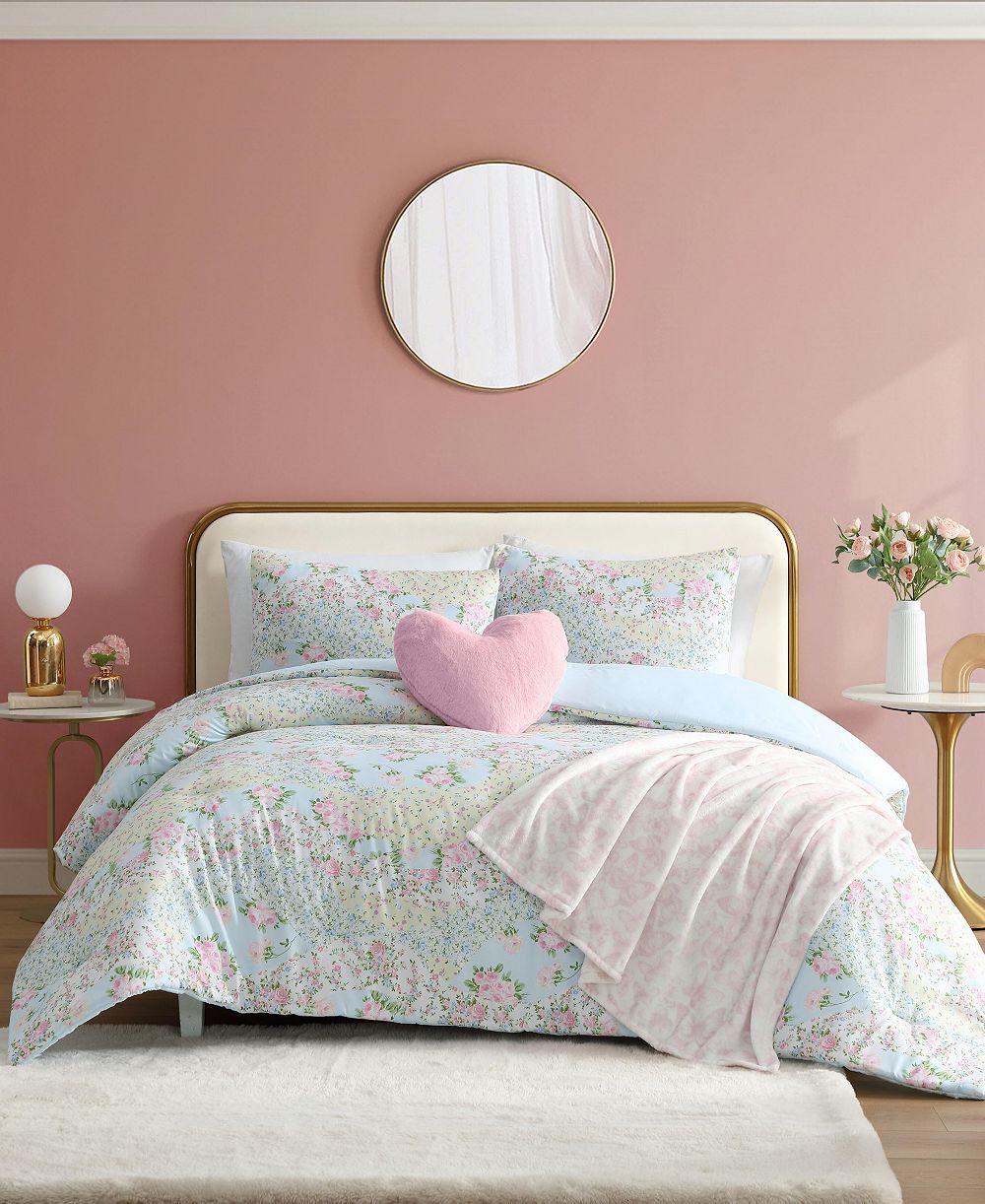 Комплект покрывал Betsey Johnson Patchwork Floral Microfiber, 4 предмета, Twin