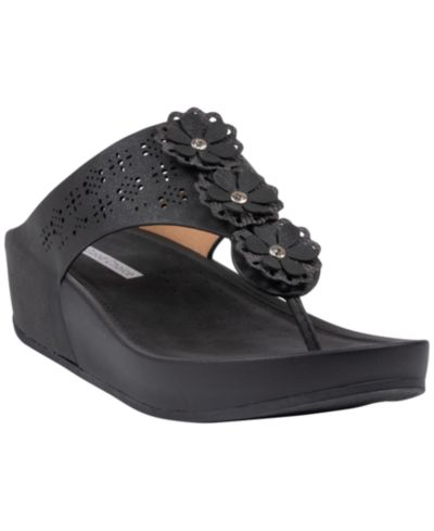 GC Shoes Женские сандалии-мюли Rana Floral Thong Comfort Wedge