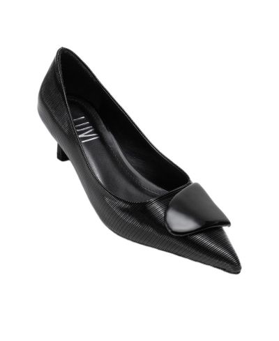 Женские туфли-лодочки Prologue Shoes Women's Briana Buckle Pointed Toe Pump