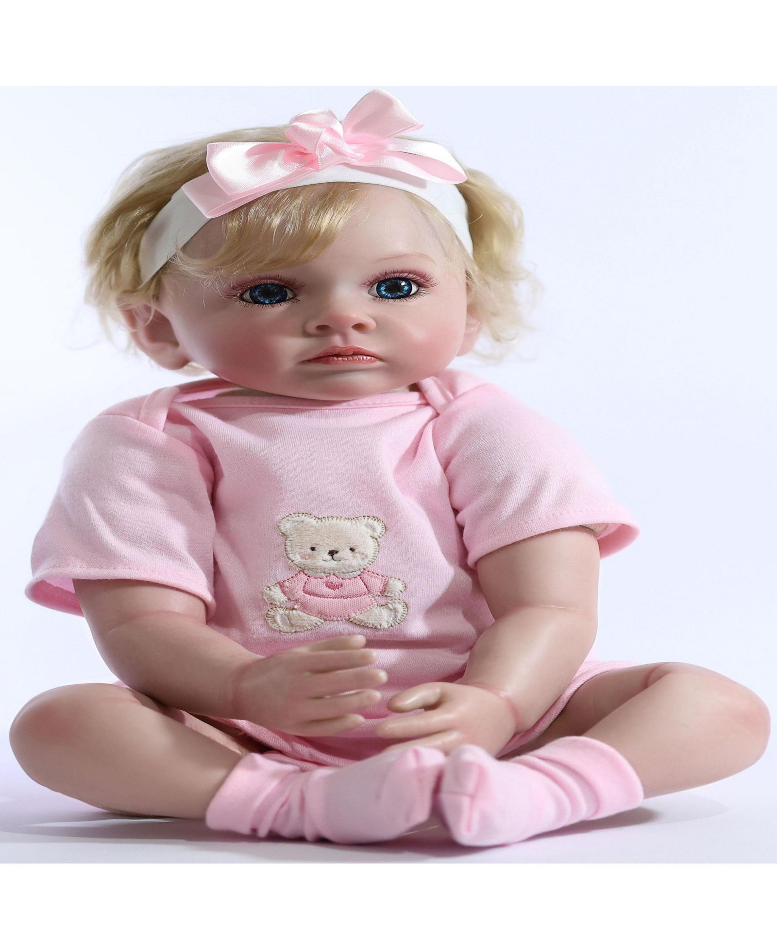 Кукла The New York Doll Collection 22" для малышей с реалистичными чертами лица, от 3 лет