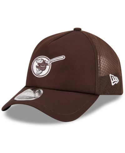 Мужская кепка New Era Brown San Diego Padres 2026 Batting Practice Apex 9FORTY Adjustable