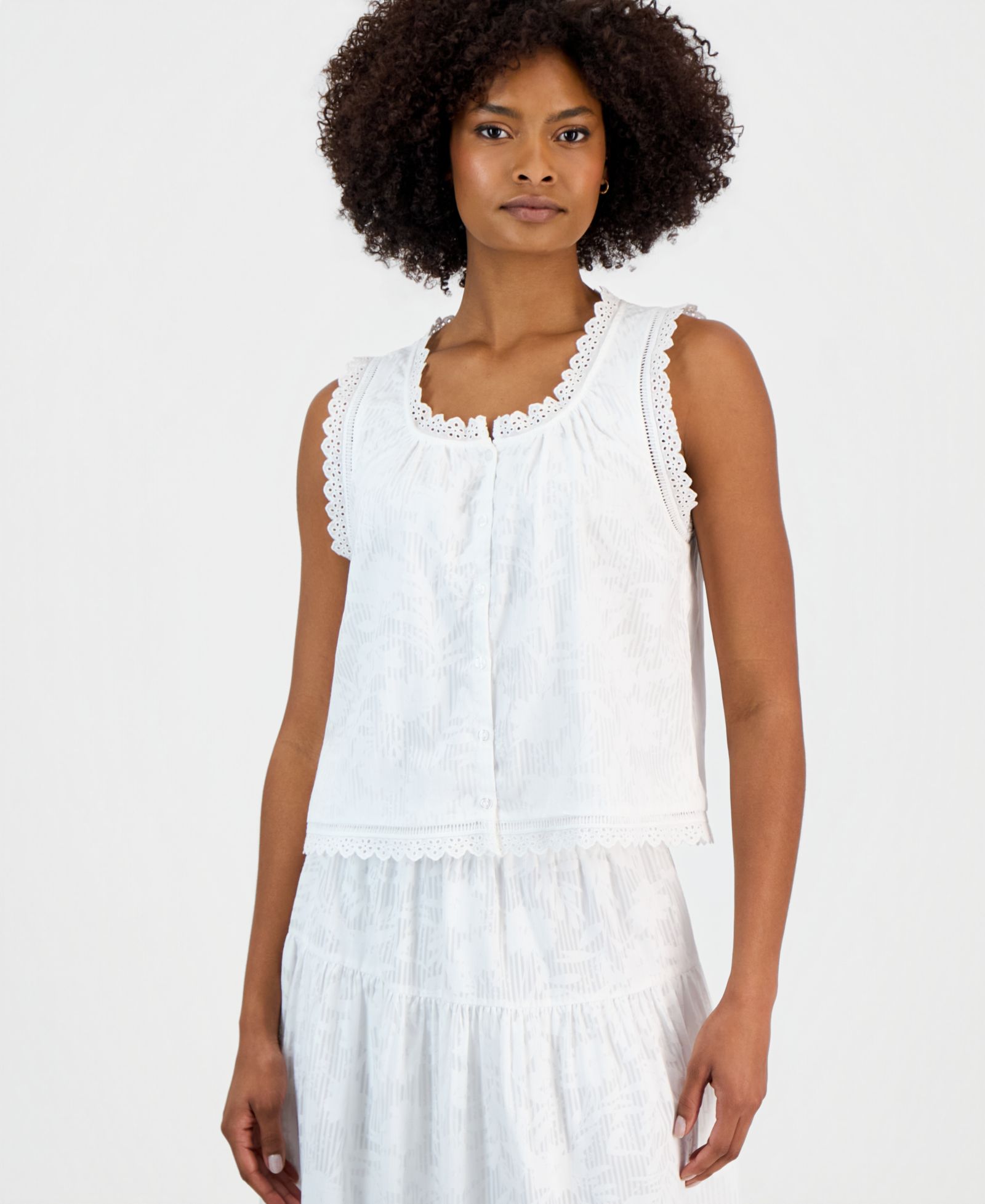 Vince Camuto Женский Lace-Trim Cropped Sleeveless Top