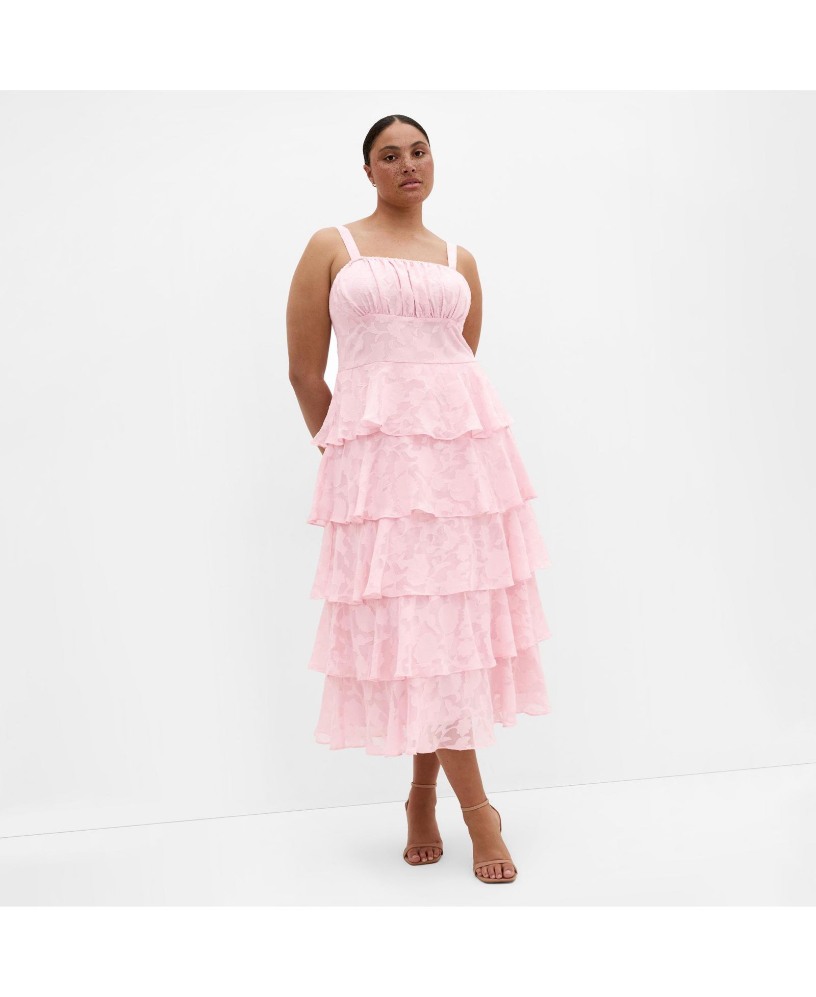 Женское платье CITY CHIC Plus Size Daniela Ruffle Tier