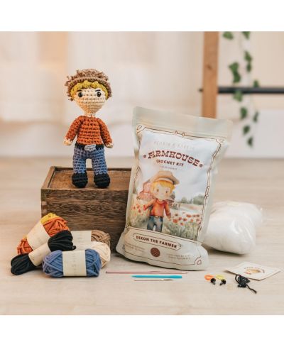 Hearth & Harbor Amigurumi Crochet Kit for Beginners Adults and Kids, Learn to Crochet an Easy Stuffed Crochet Animal