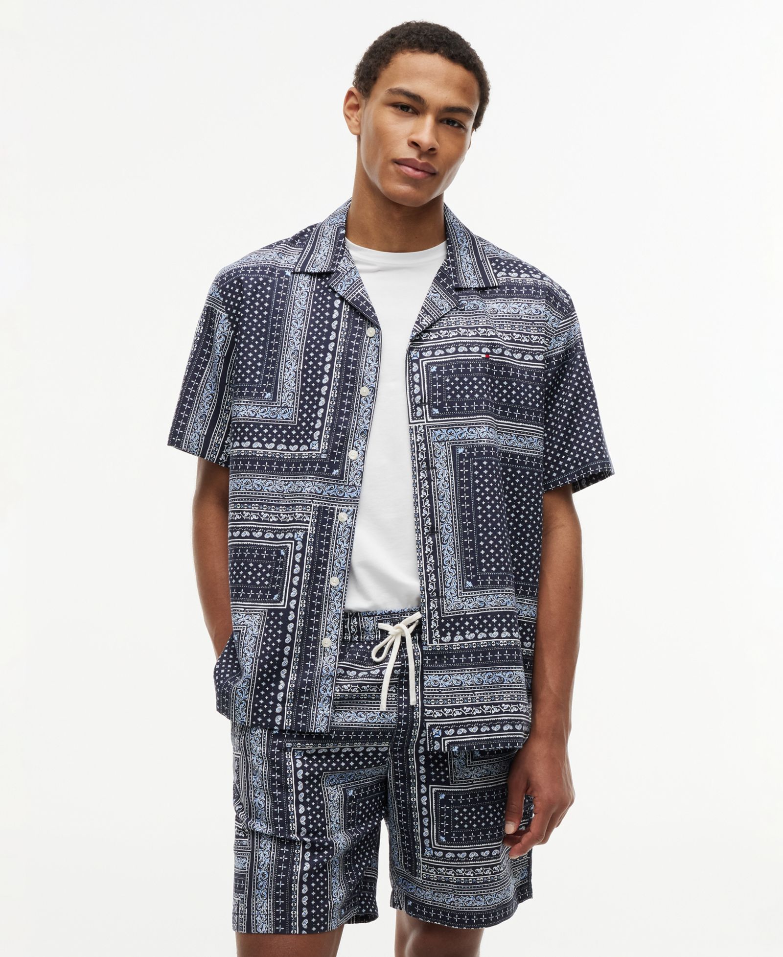 Мужская рубашка Tommy Hilfiger с принтом bandana regular-fit
