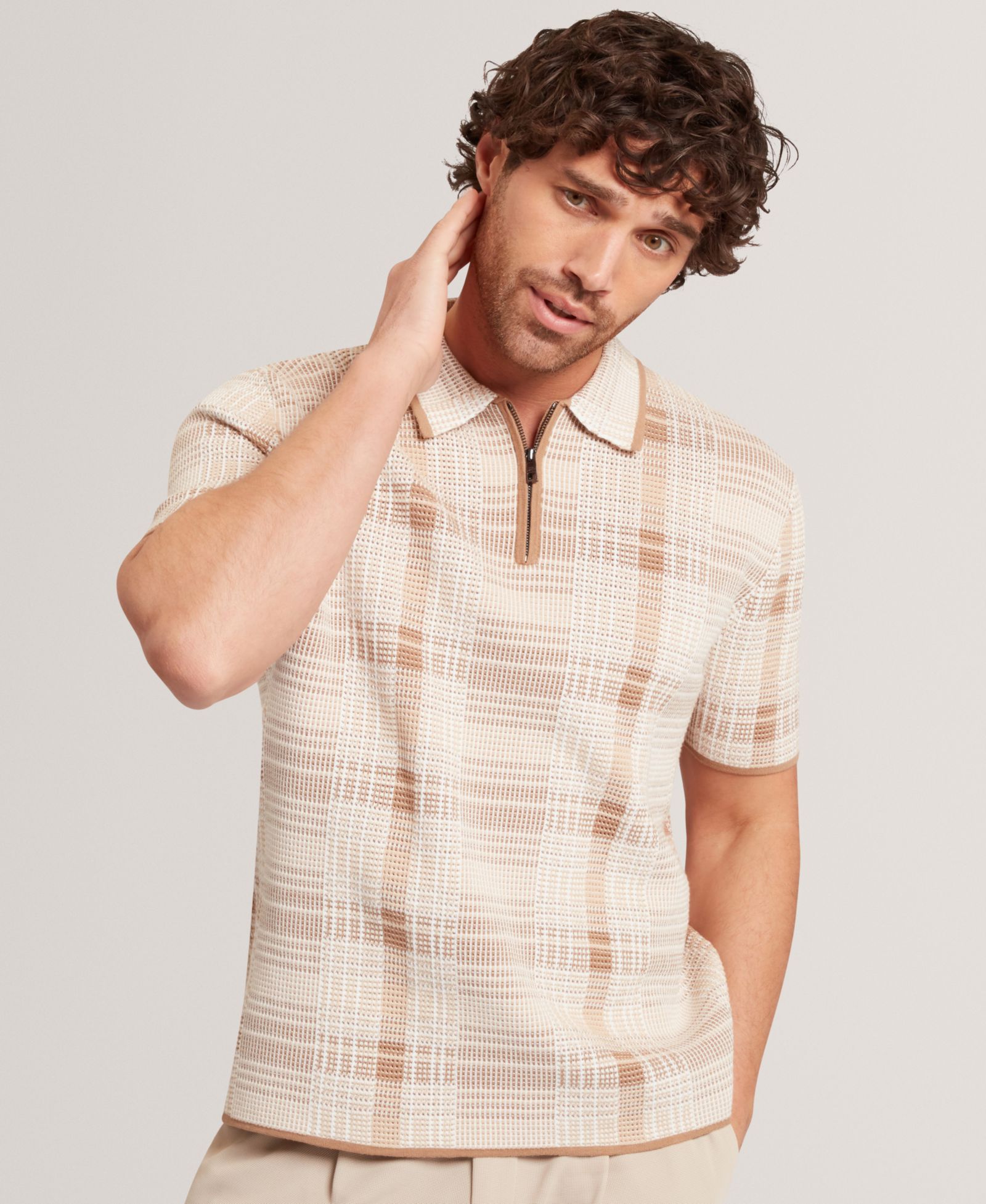 Мужская рубашка-поло Ted Baker Quarter-Zip Silhouette Short-Sleeve