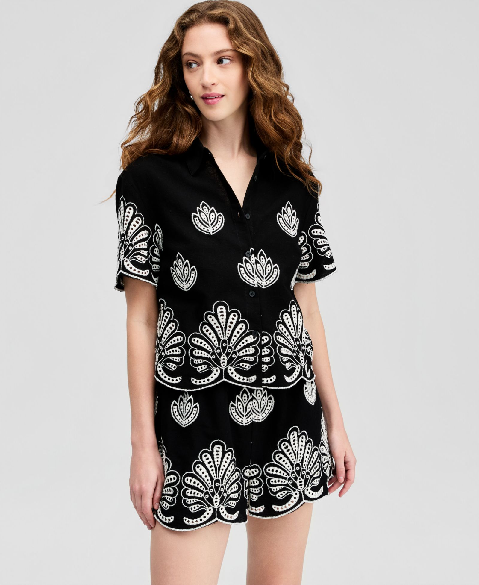 And Now This Женская Cotton Embroidered Camp Shirt