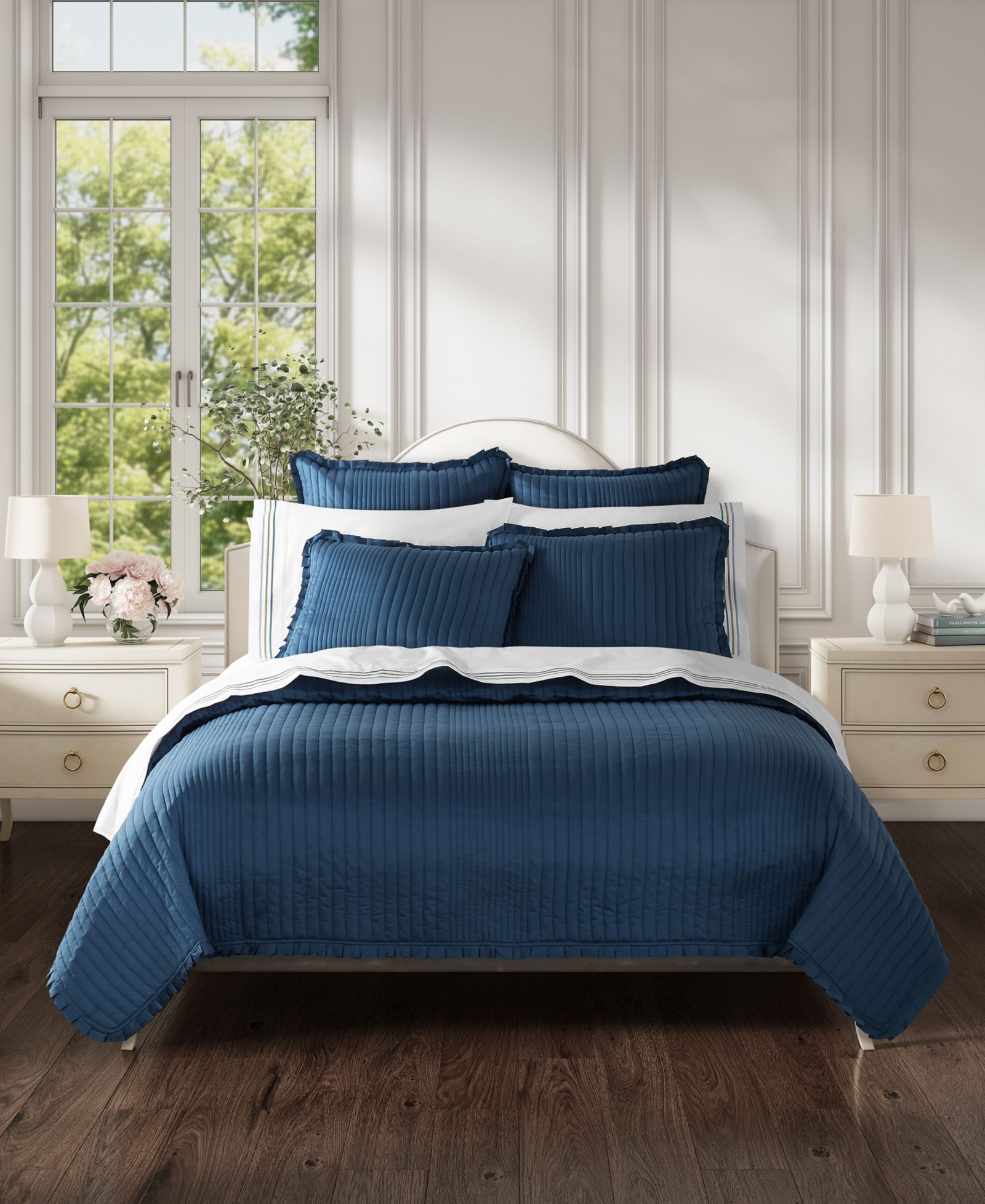 J. Queen Cottage Meadow Solid 3-Piece Quilt Set, Full/Queen