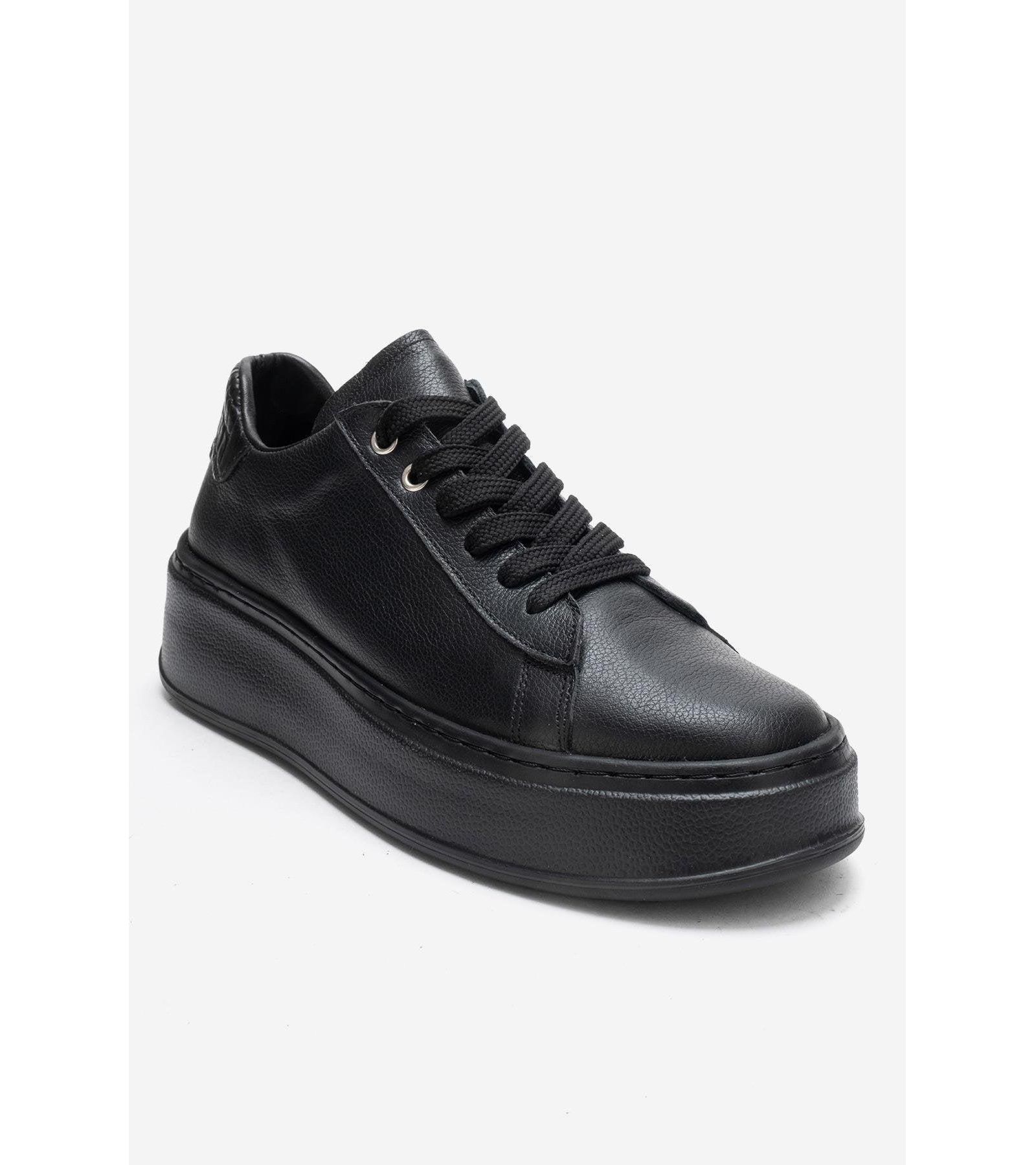 Forever & Always Shoes Women's Paloma Leather Sneaker