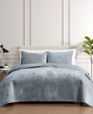 Riverbrook Home Reese Velvet 3-Piece Coverlet Set, Queen