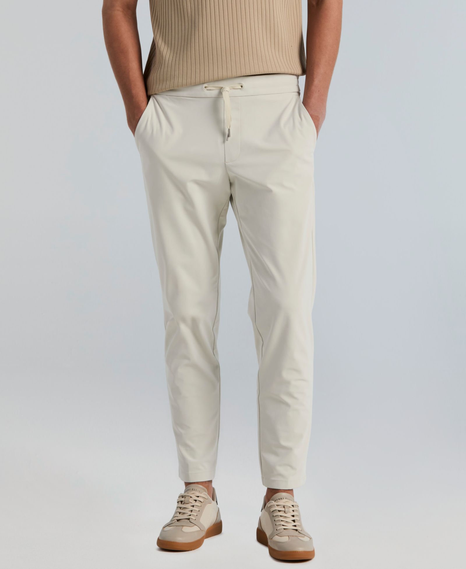 Perry Ellis Men's Slim Tapered Drawstring Pants