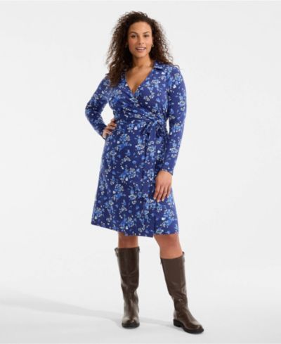 Deep sea navy poetic floral