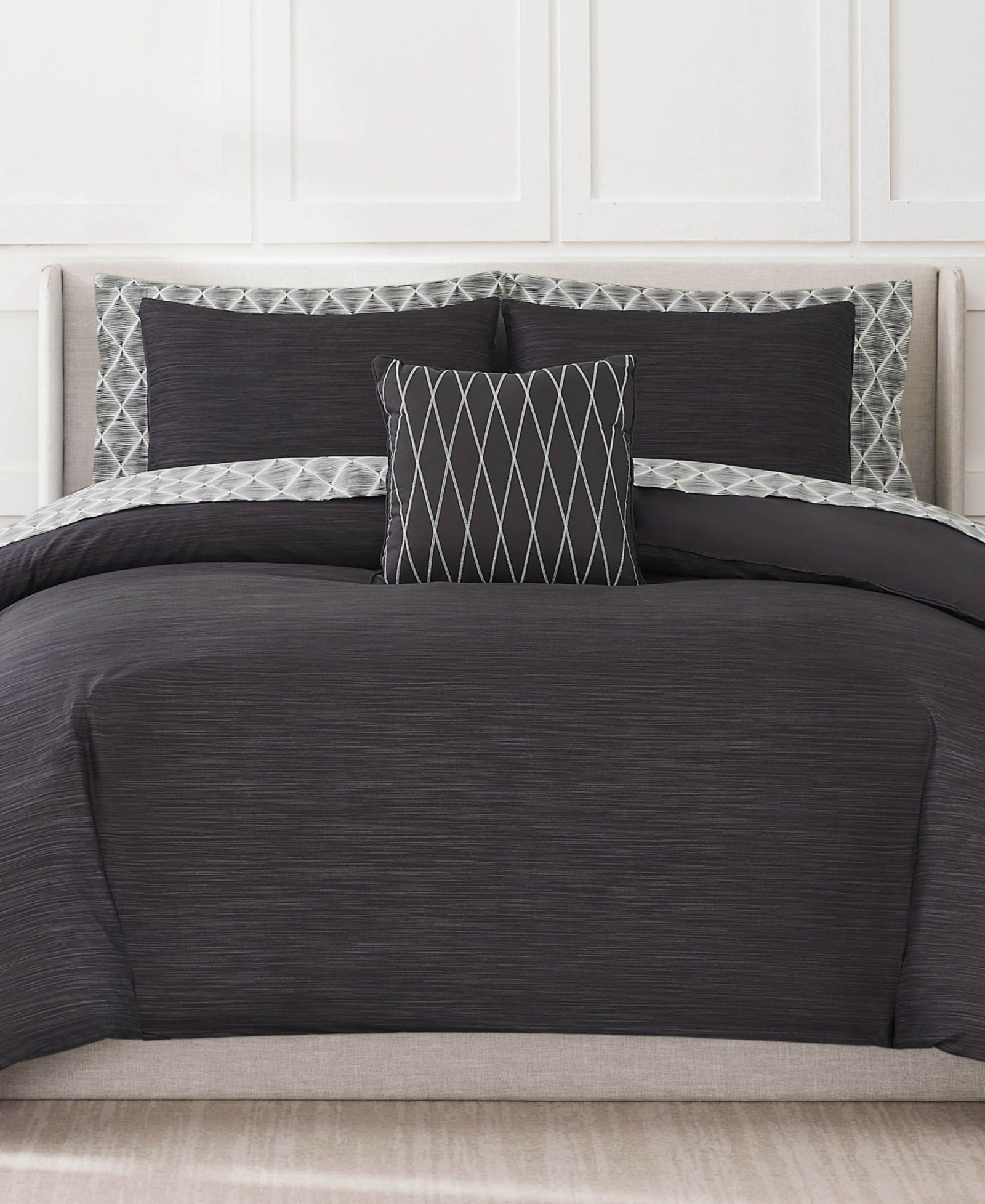 Nine West Nouveau Geometric Bed in a Bag 8-Piece Comforter Set, King
