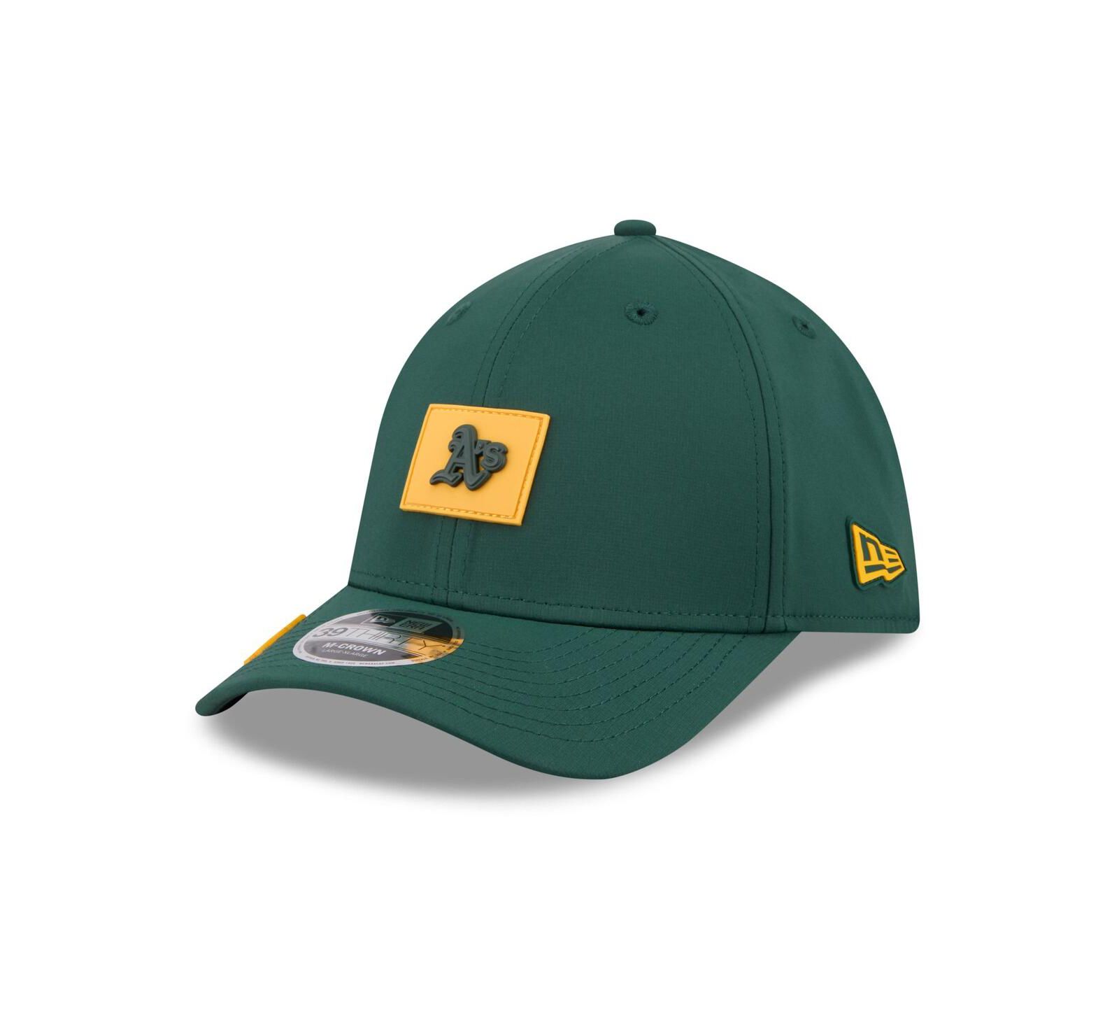 New Era Men's Green Athletics 2026 Clubhouse M-Crown 39THIRTY Flex Hat