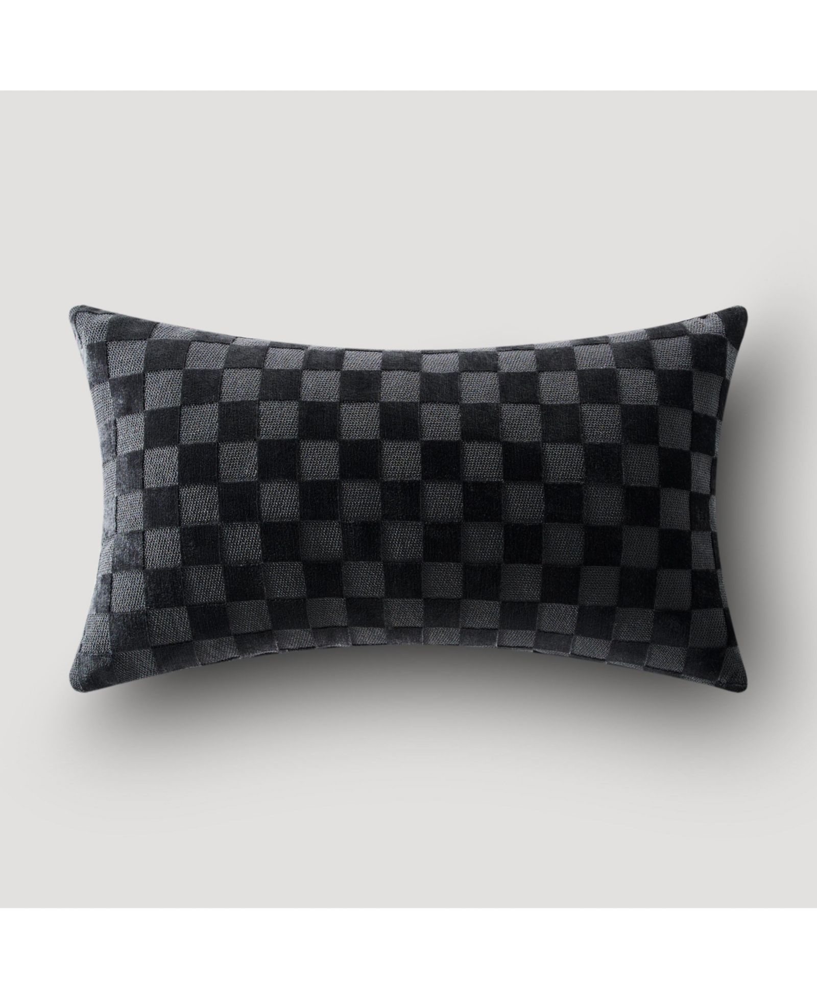 Подушка Z Gallerie Checker Velvet Lumbar