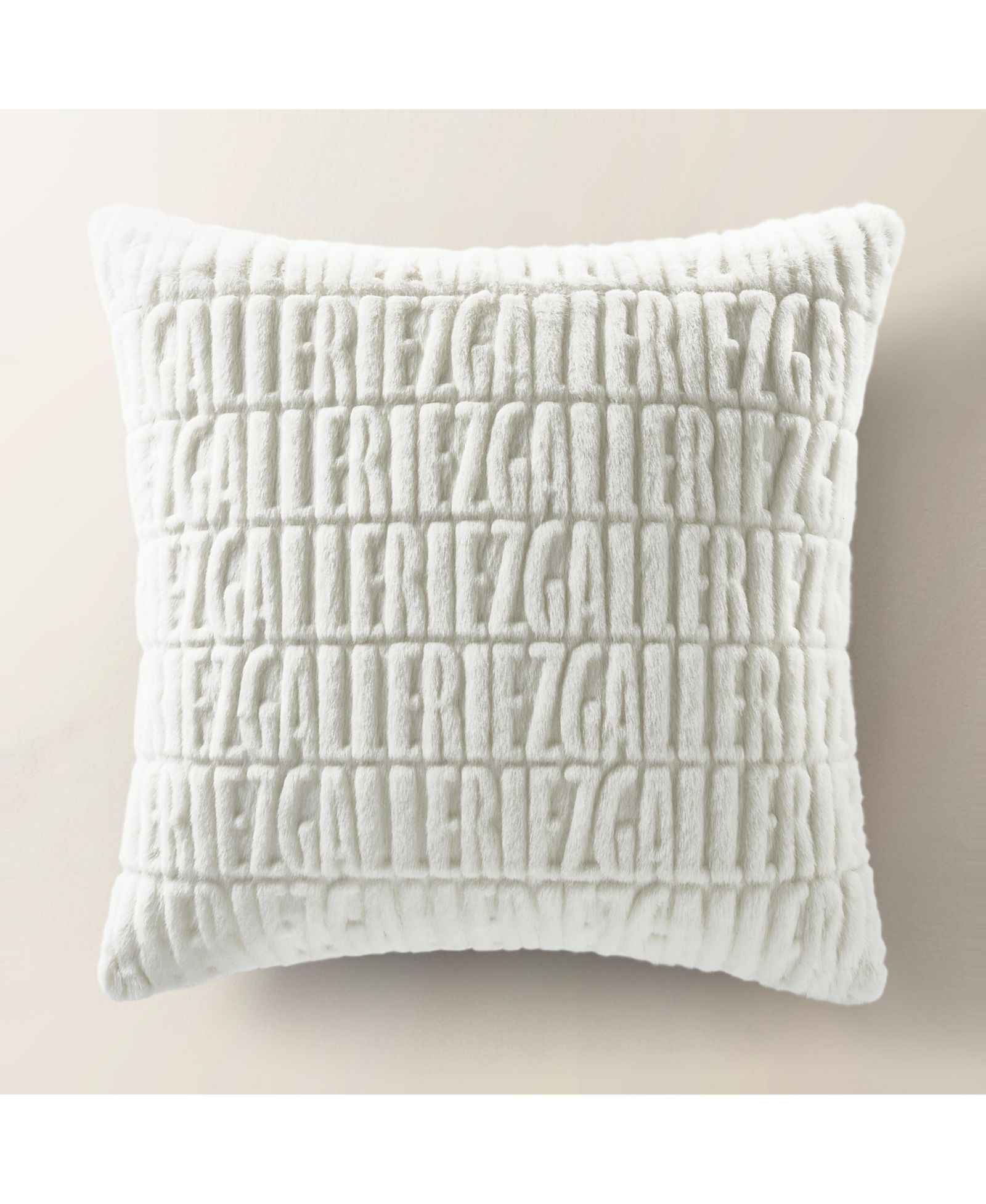 Подушка Z Gallerie Carved Faux Fur