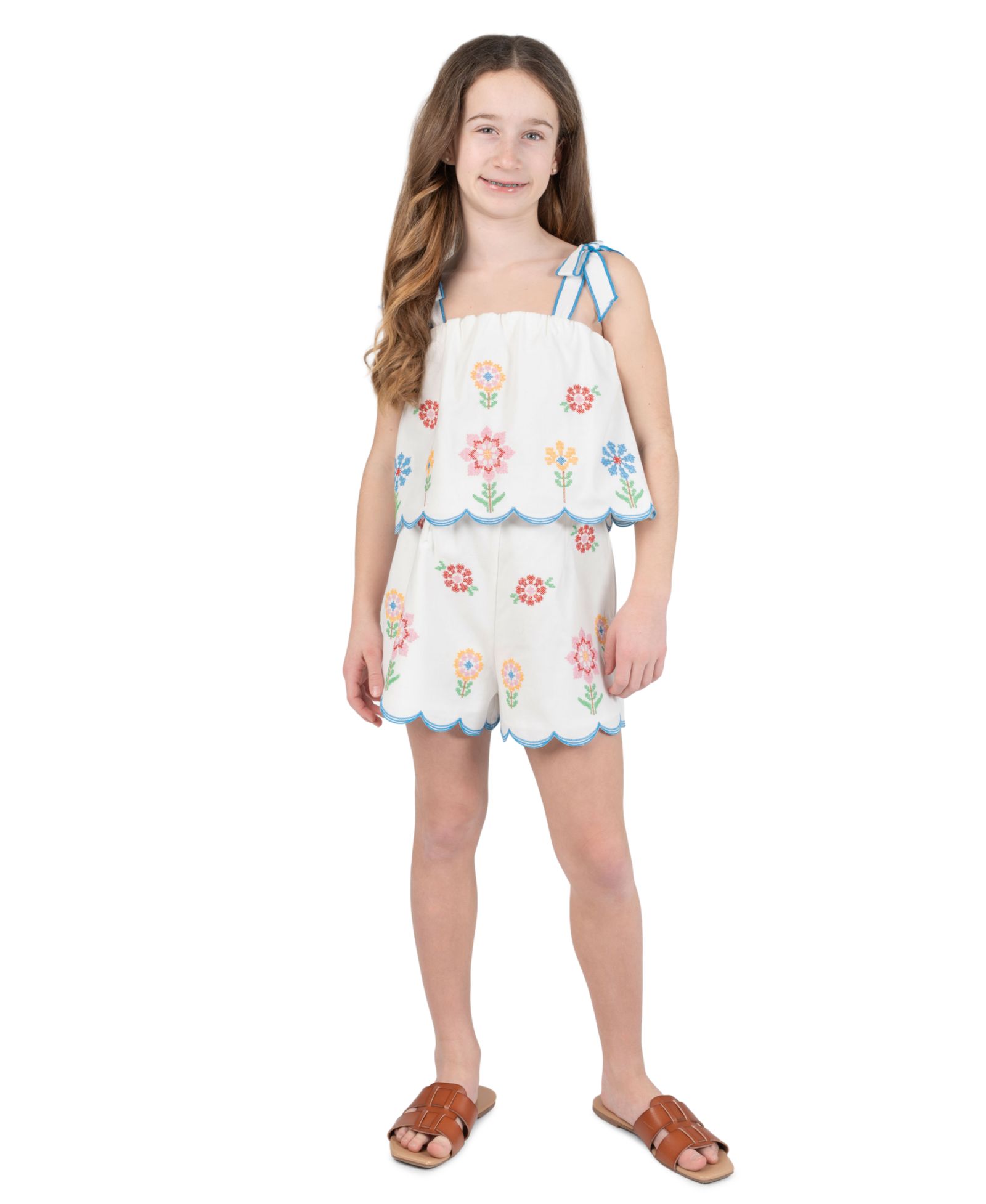 Tween Diva Girls' 7-16 Floral Embroidered Scallop Top and  Shorts, 2-Piece Set