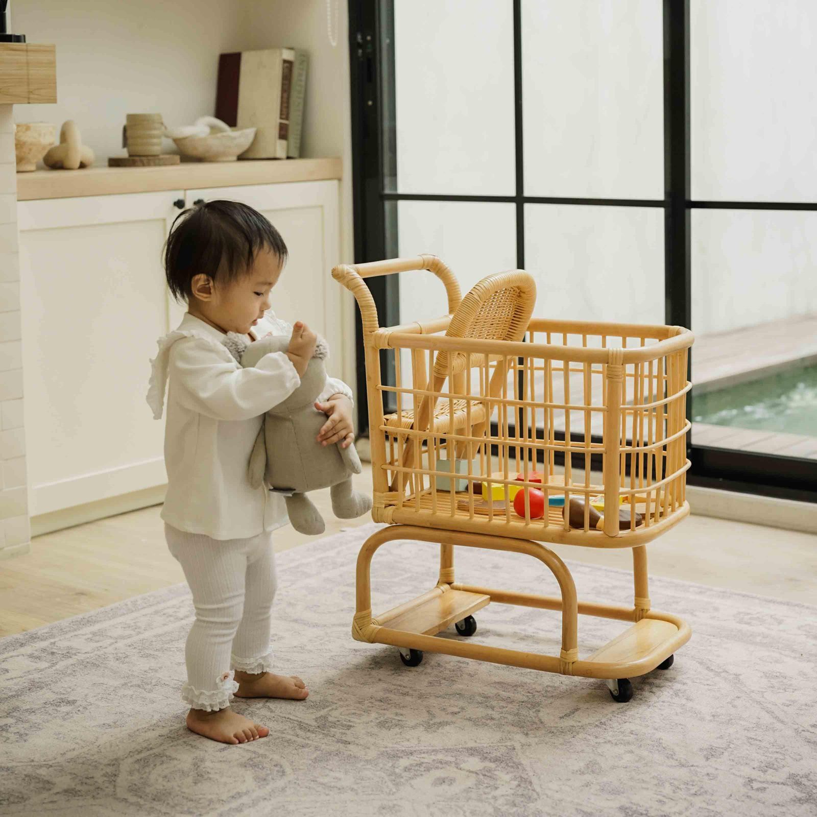 Детская корзина для покупок MOMIJI Handcrafted Rattan с детским сиденьем Wicker