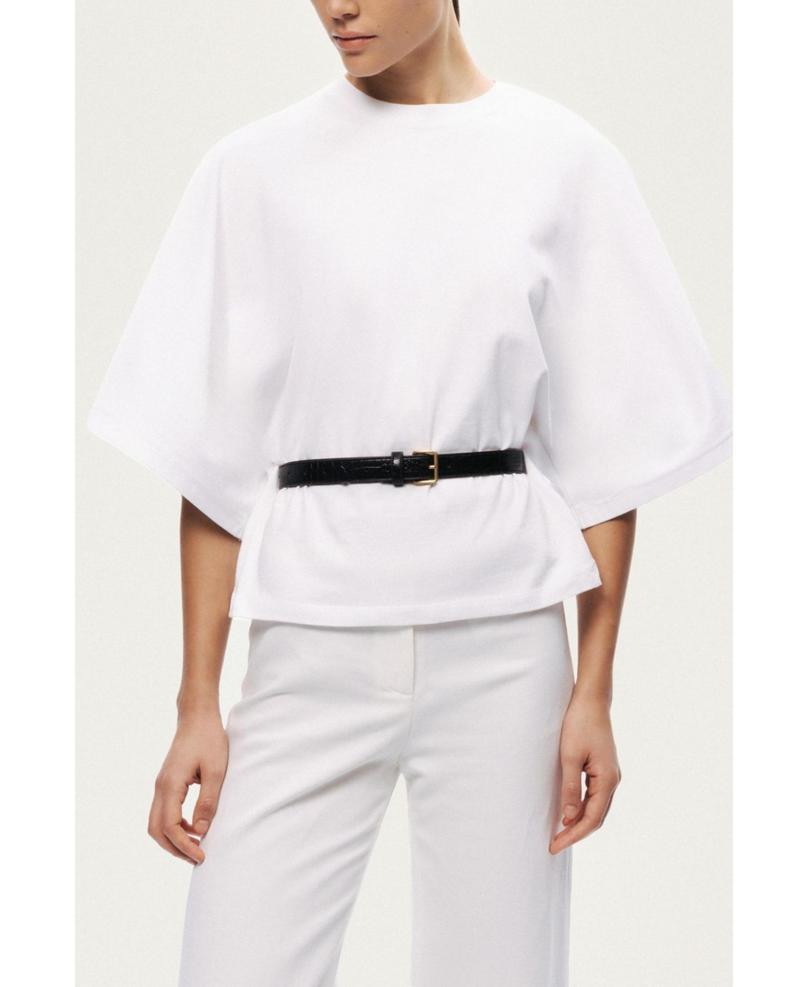NOCTURNE Women's Belted Oversized T-Shirt