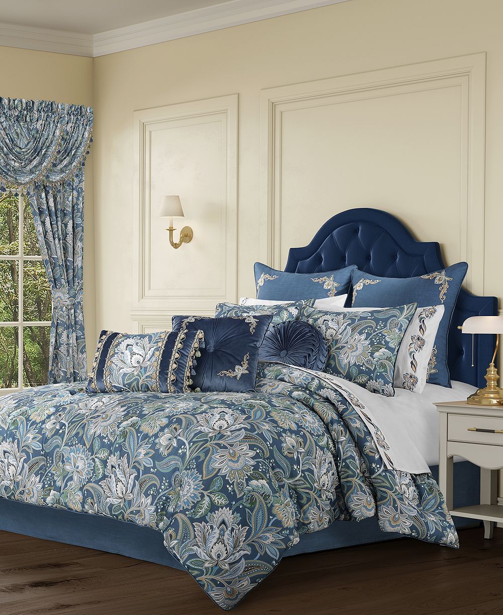 Five Queens Court Michaela Cotton 4-Piece Comforter Set, King