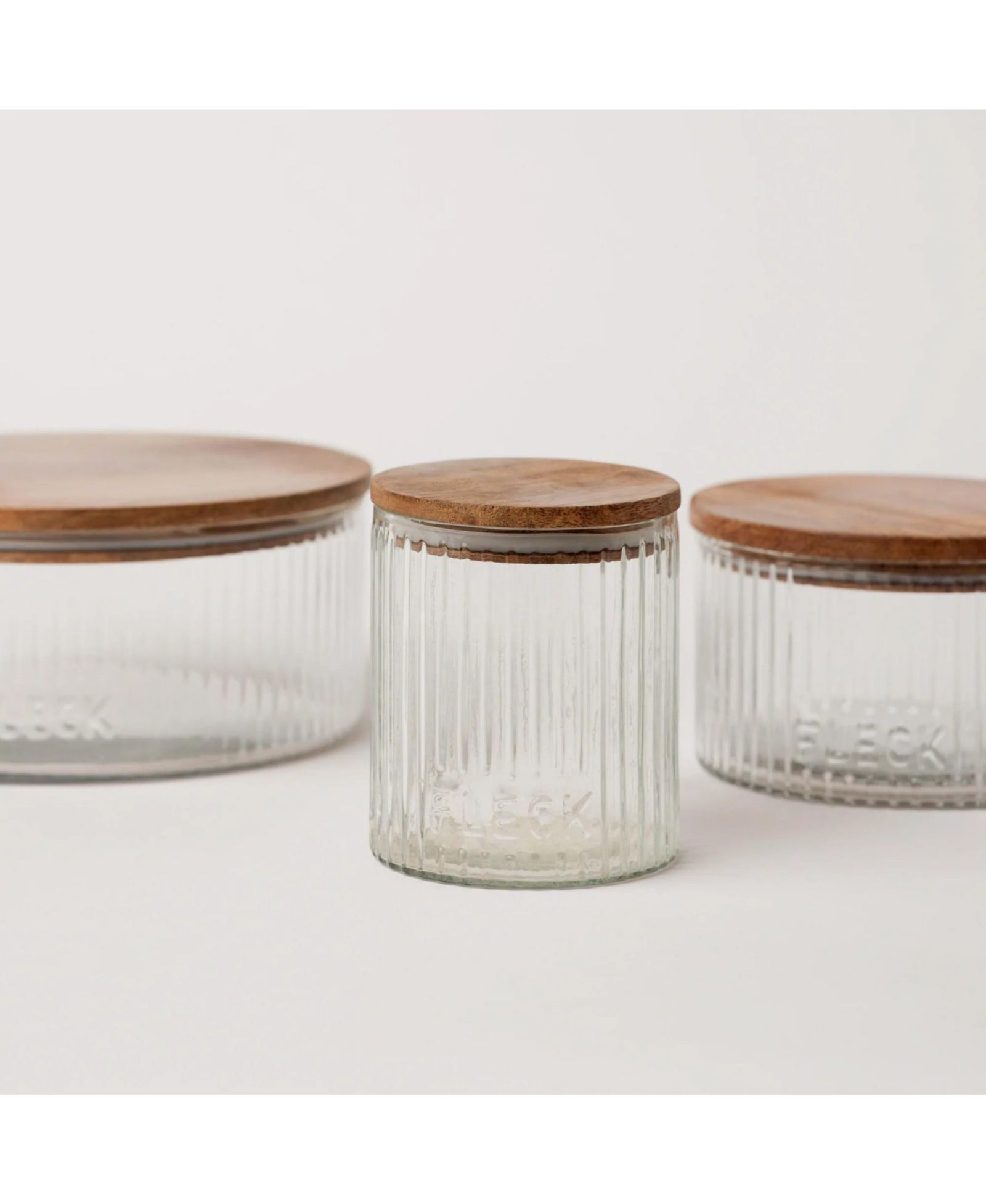 Набор стеклянных банок Fleck Fluted Glass Storage Jars - 3 шт