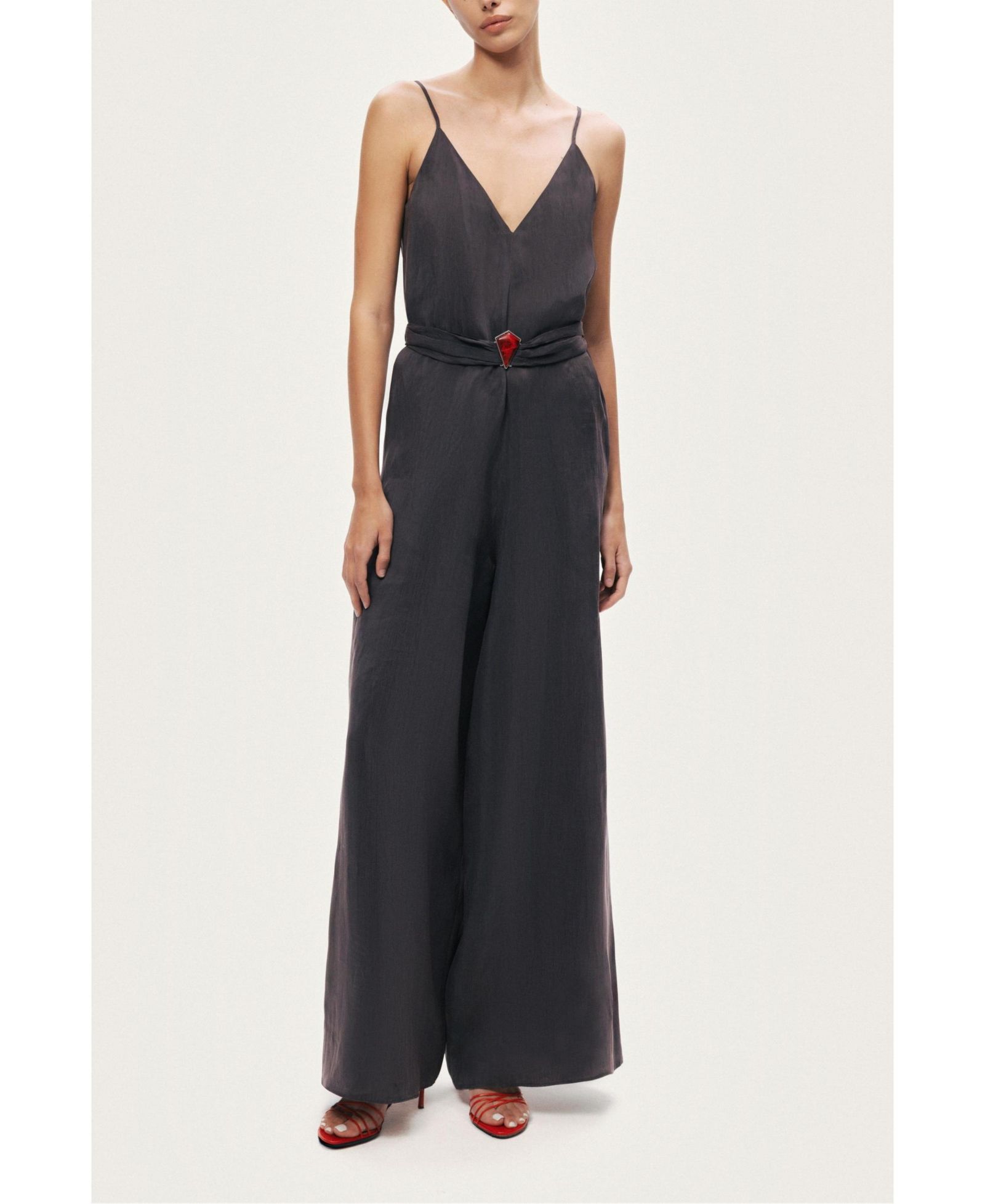 NOCTURNE Women's V-Neck Spaghetti Strap Jumpsuit