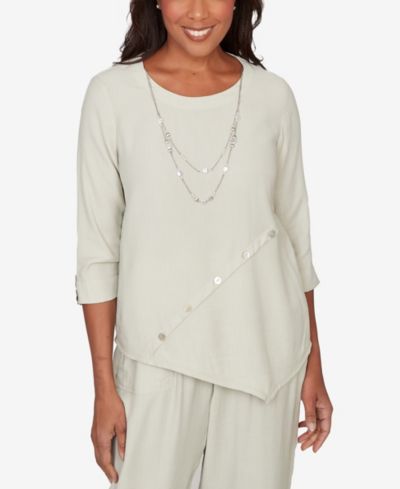 Alfred Dunner Petite Vintage Charm Diagonal Spliced Detailed Top with Necklace