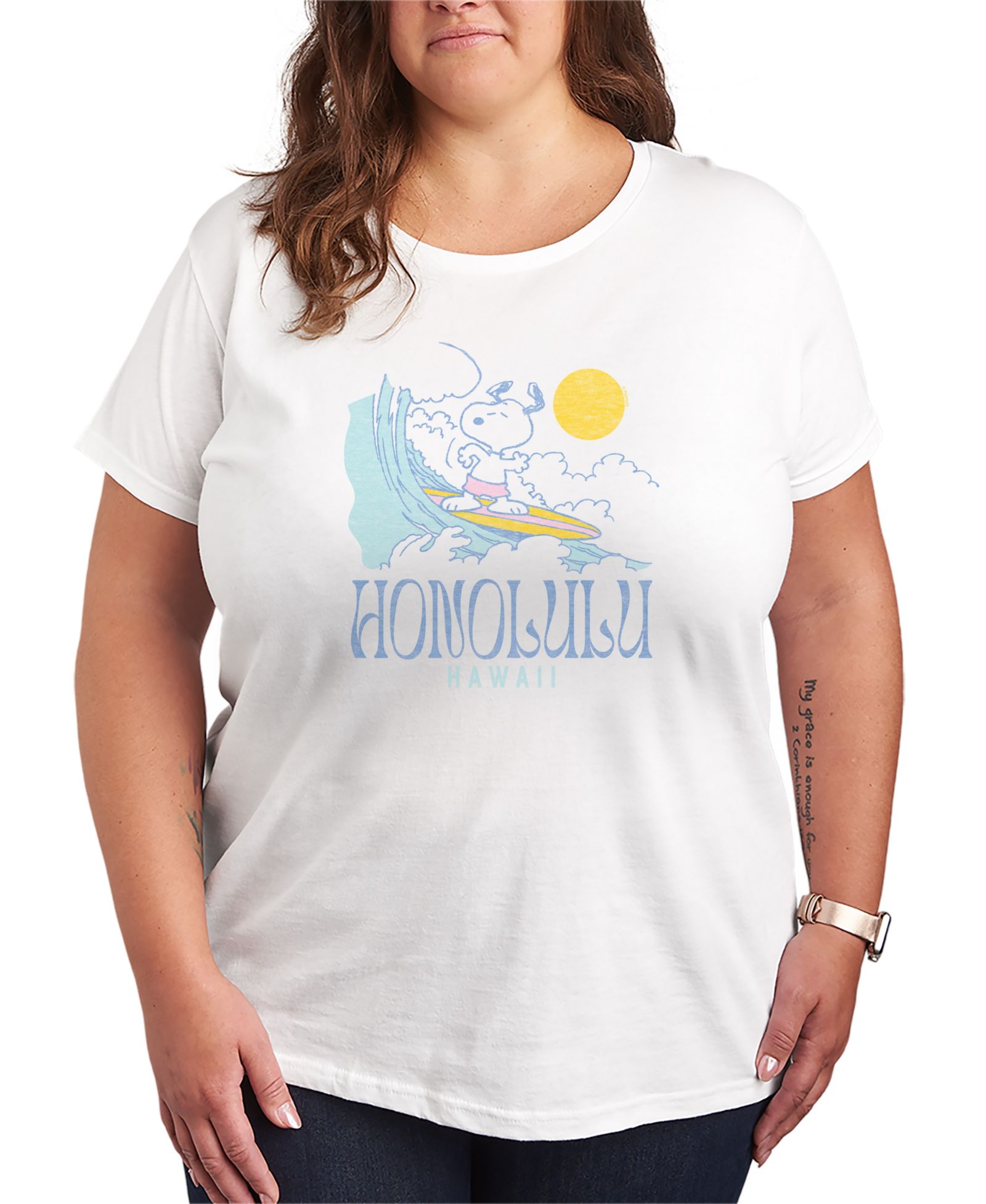 Hybrid Apparel Plus Size Peanuts Snoopy Honolulu Hawaii Short-Sleeve Graphic T-Shirt