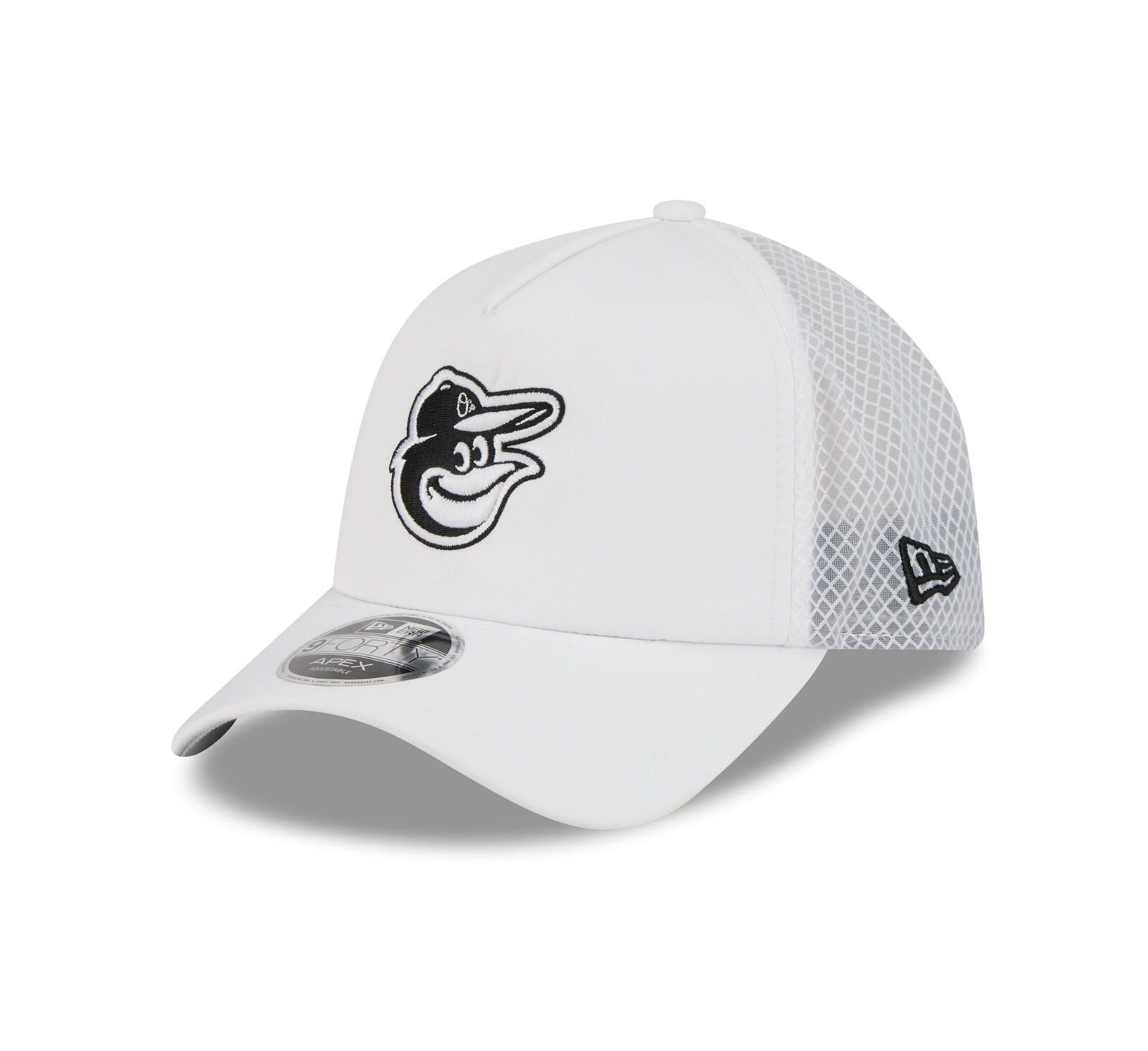 Мужская кепка New Era Baltimore Orioles 2026 Batting Practice Apex 9FORTY Adjustable Trucker White