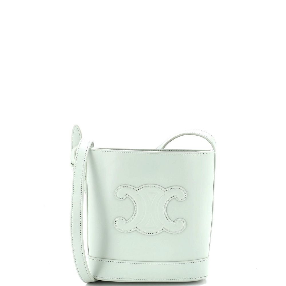 Б/у кожаная сумка Celine Small Cuir Triomphe Bucket