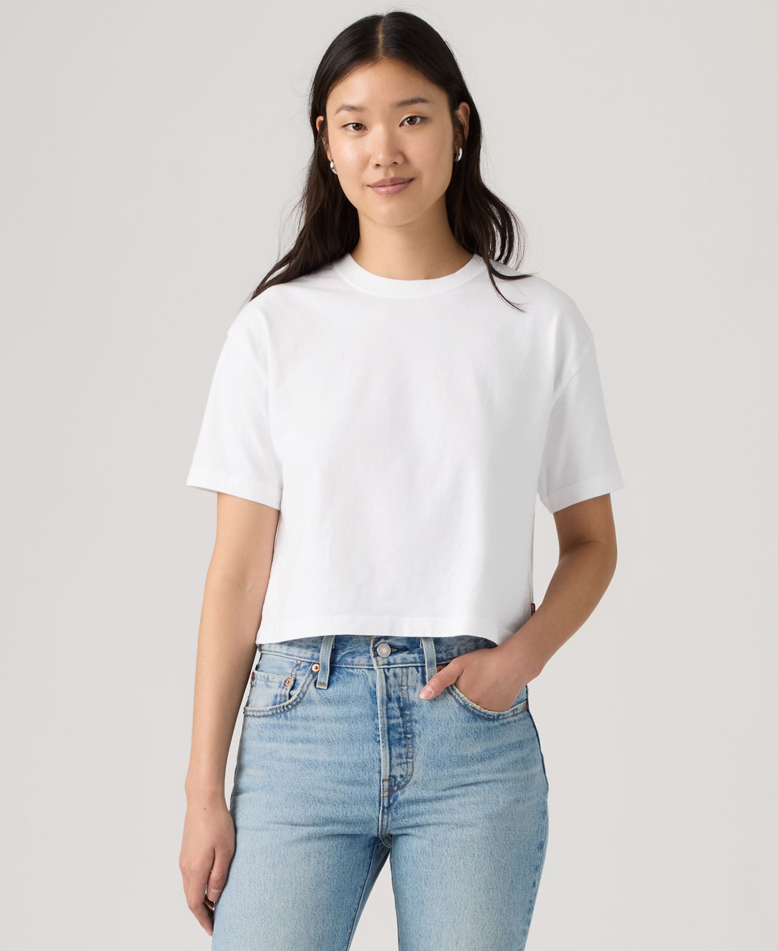Levi's® Women's Crewneck Cropped T-Shirt